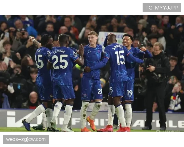 终场战报:利物浦主场绝平曼城,两队全场跑动距离均超115公里,展现极致对抗 终场战报:利物浦主场绝平曼城,两队全场跑动距离均超115公里,展现极致对抗